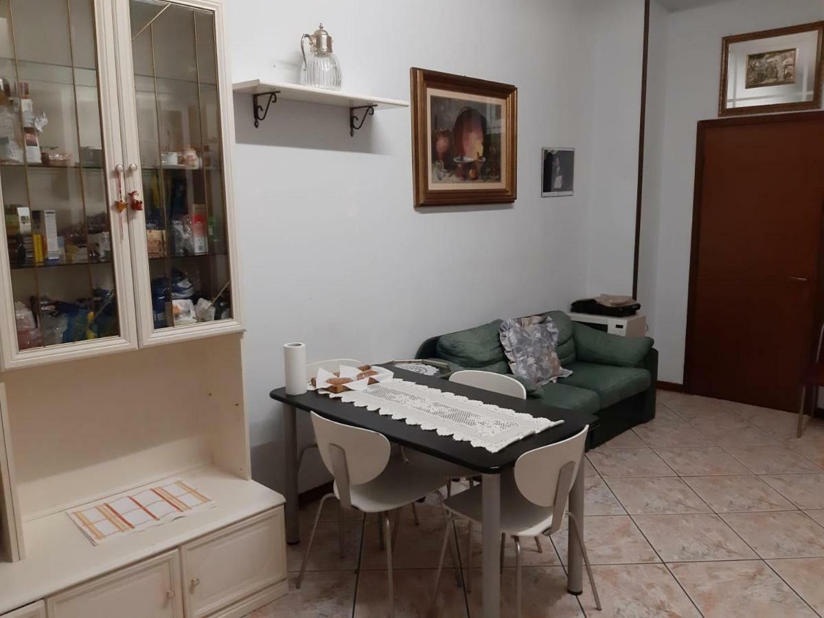 B&B Milano ภายนอก รูปภาพ